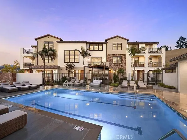 209 Niebla Ln, Mission Viejo, CA 92692