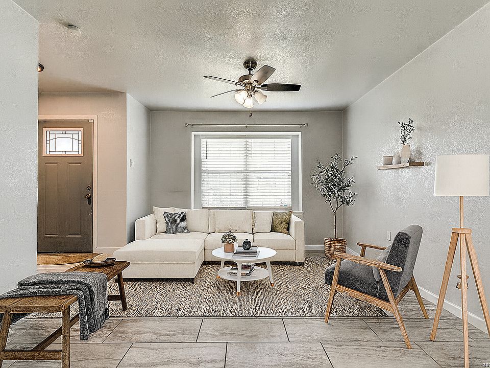 1st image of 4439 Tropical Dr.