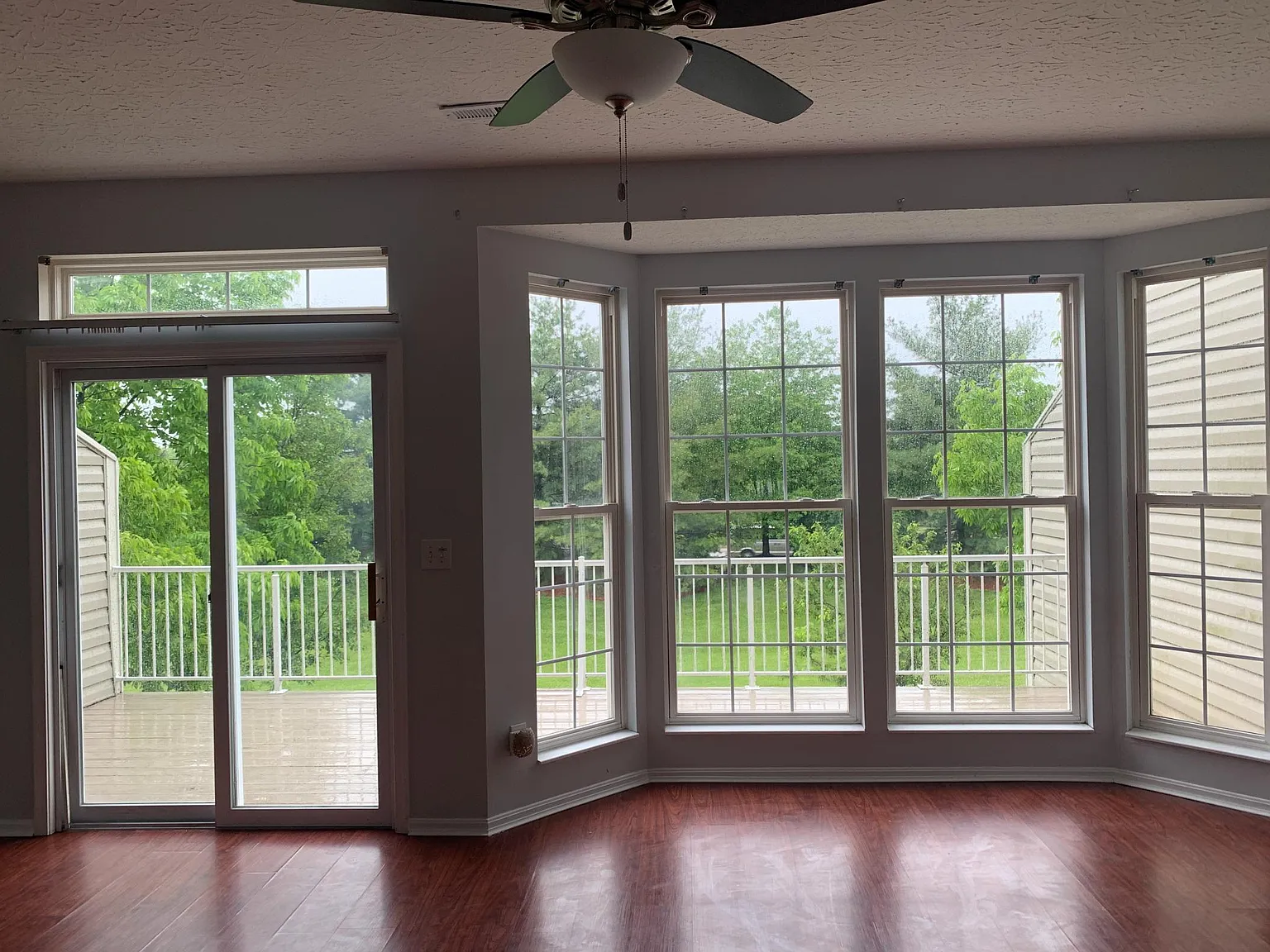 4168 Eastvillage Dr — Photo 4