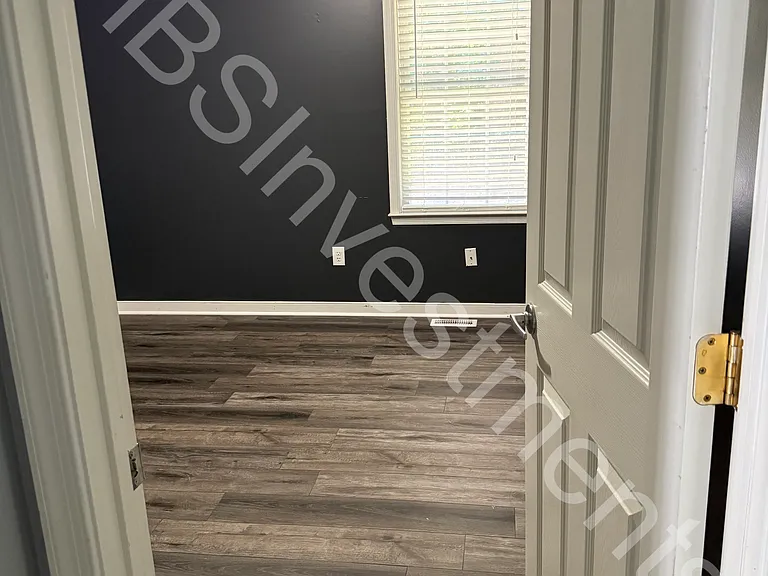 119 E Highland Ct — Photo 21