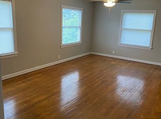 230 Senisa Dr, San Antonio, TX 78228
