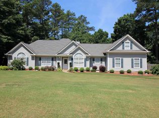 525 Redwood Cir, McDonough, GA 30252