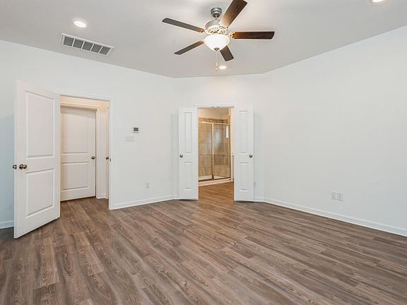 5th image of 1124 Bulwark Dr