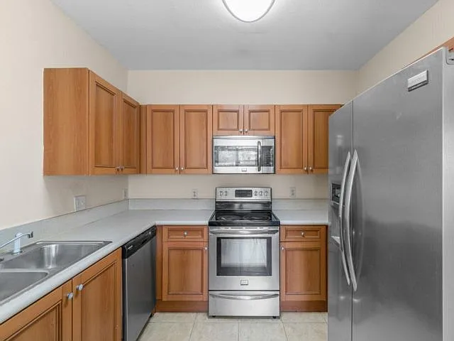 809 Talia Cir E — Photo 5