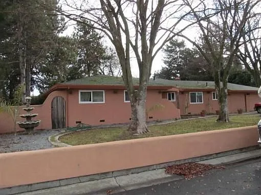 1555 Teja Dr photo 1