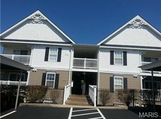 6200 Spring Creek Ln, O'Fallon, MO 63368