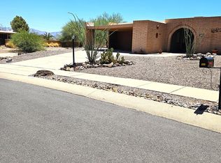 341 W Rio Santa Cruz, Green Valley, AZ 85614