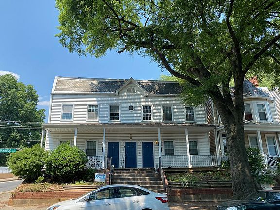 5th image of 2024 Parkwood Ave APT 1