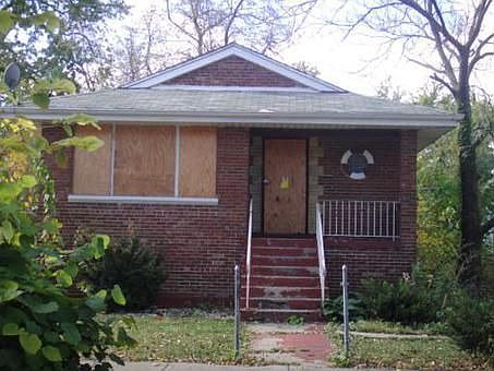 1st image of 6826 S Wolcott Ave