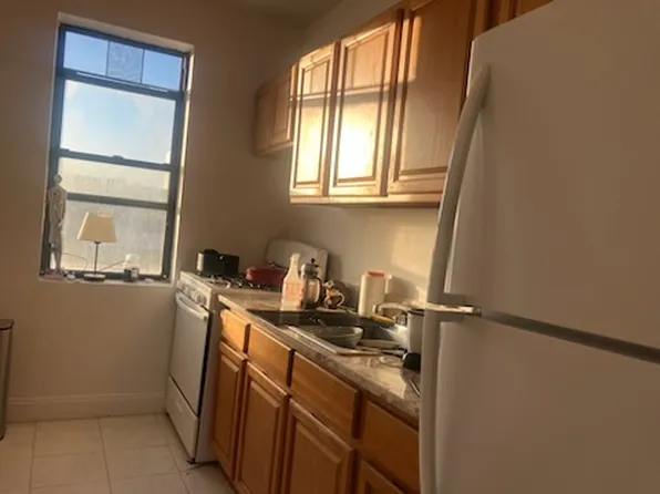 34-50 41st Street image 1 of 7