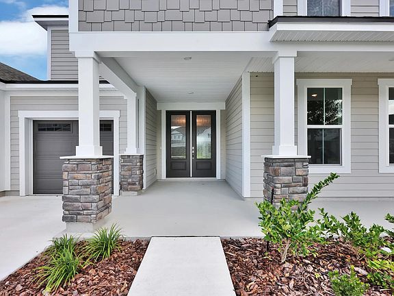 The Crestmoore II Covered Porch