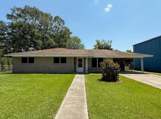 1016 W 3rd St, Cypremort Pt, LA 70538