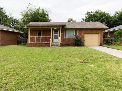 2344 W Britton Rd, The Village, OK, 73120