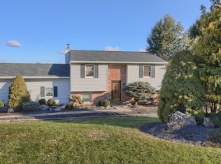 985 William Penn Blvd, Womelsdorf, PA 19567