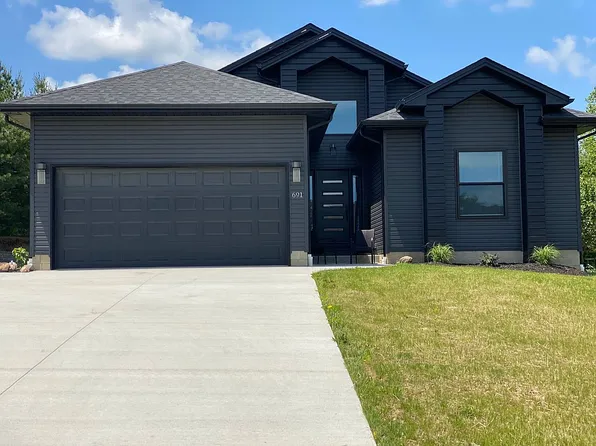 691 Archwood Rd, Wadsworth, OH 44281