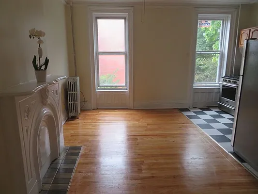 Rented by Space Real Estate | media 26