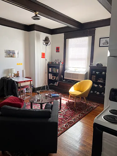 1215 White Ave Photo 1