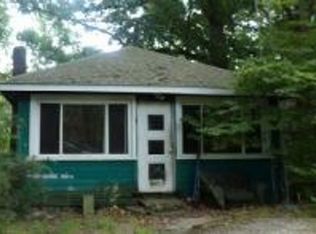 1404 Summer Rd, Valparaiso, IN 46383