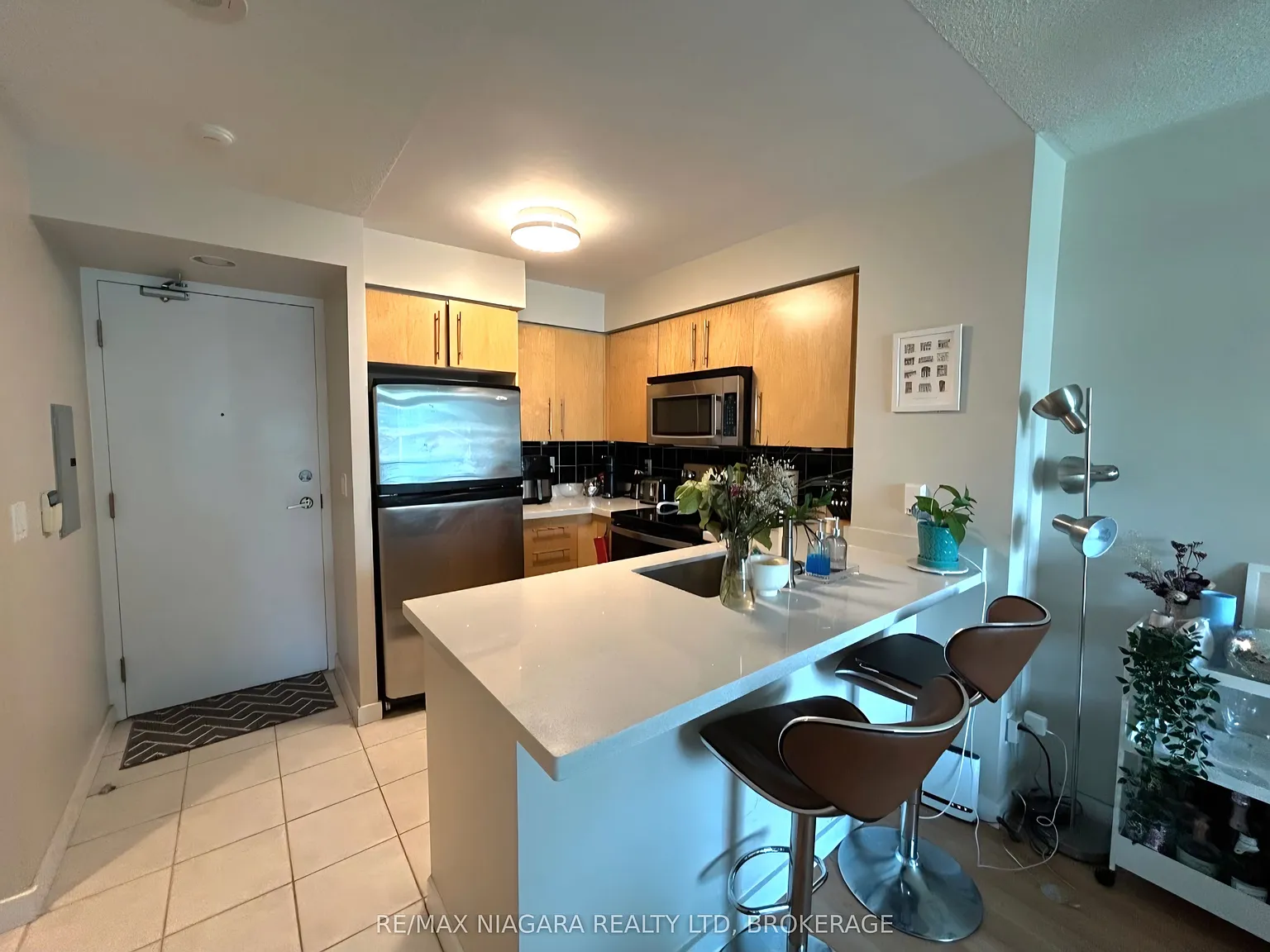 1 bed, $2,200 — Photo 4