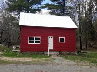 667 W Kingfield Rd, Kingfield, ME 04947