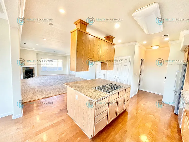 4007 Anthony James Ct — Photo 7