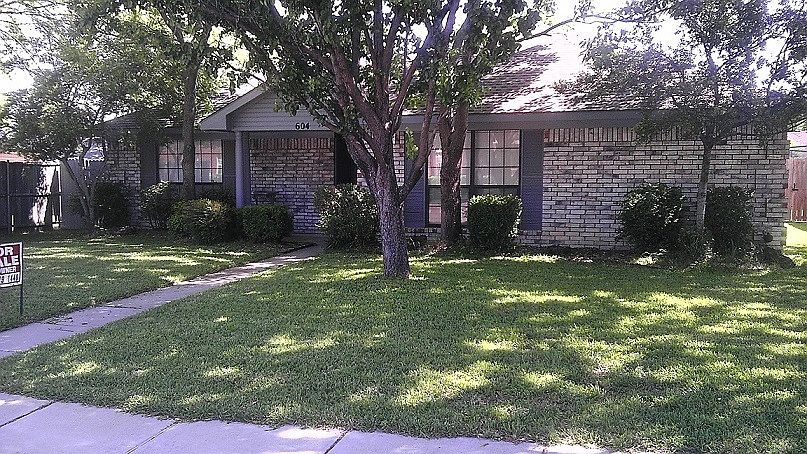 1st image of 604 Parkway Blvd