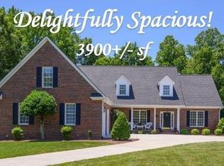 300 Meadowlark Ln, Mocksville, NC 27028