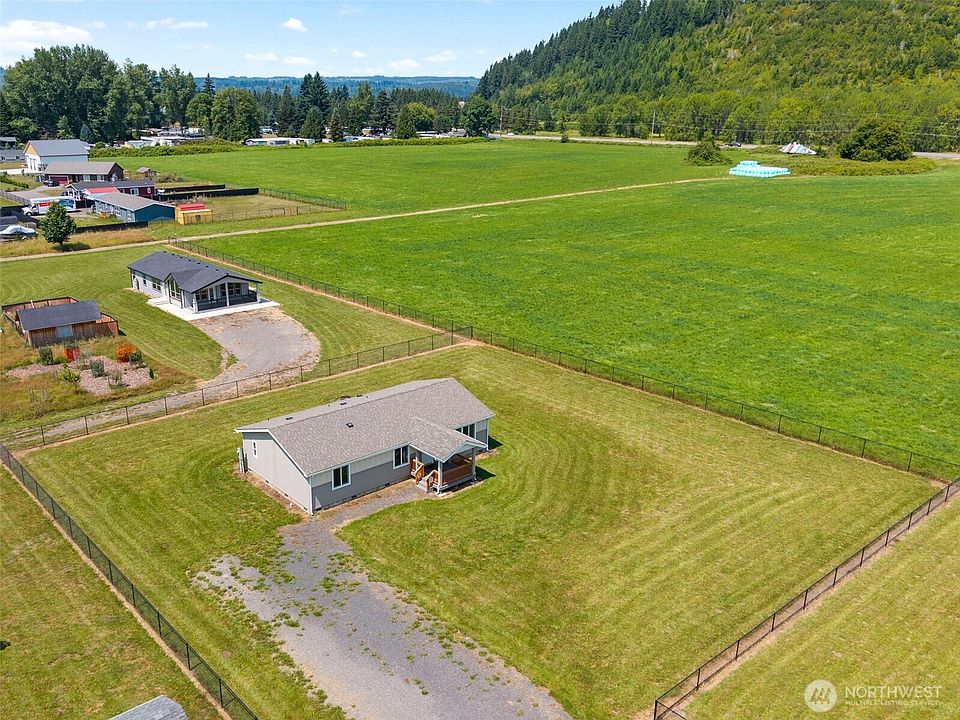 1st image of 208 Mossyrock Road W