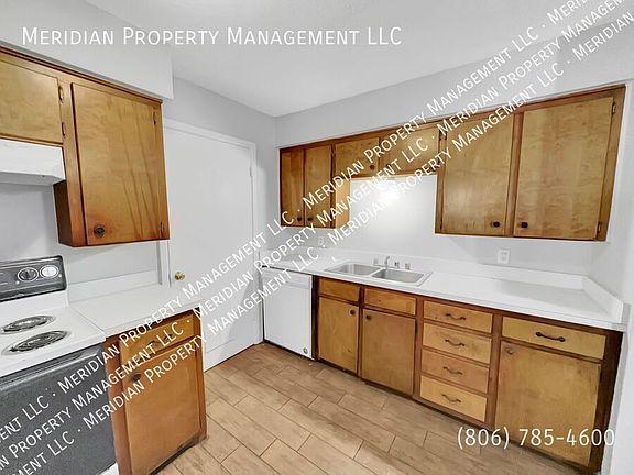 3rd image of 1712 Elkhart Ave APT D