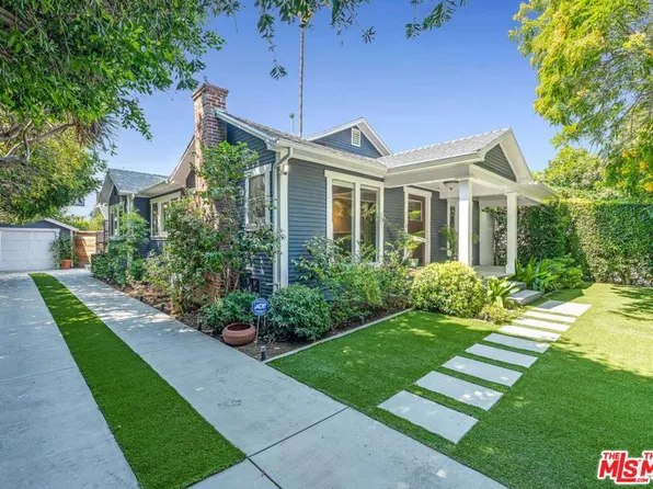 7024 De Longpre Ave, Los Angeles, CA 90028