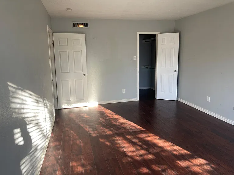 4632 Country Creek Dr #1222 — Photo 1