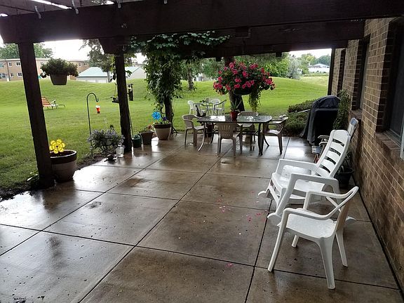 2nd image of 401 Village Dr #311