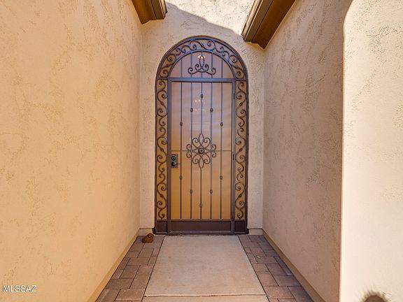 4th image of 525 N Eagle Rock Dr