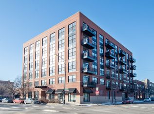 1260 W Washington Blvd APT 402, Chicago, IL 60607