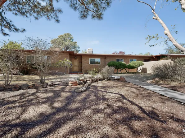 1511 Columbia Dr NE, Albuquerque, NM 87106