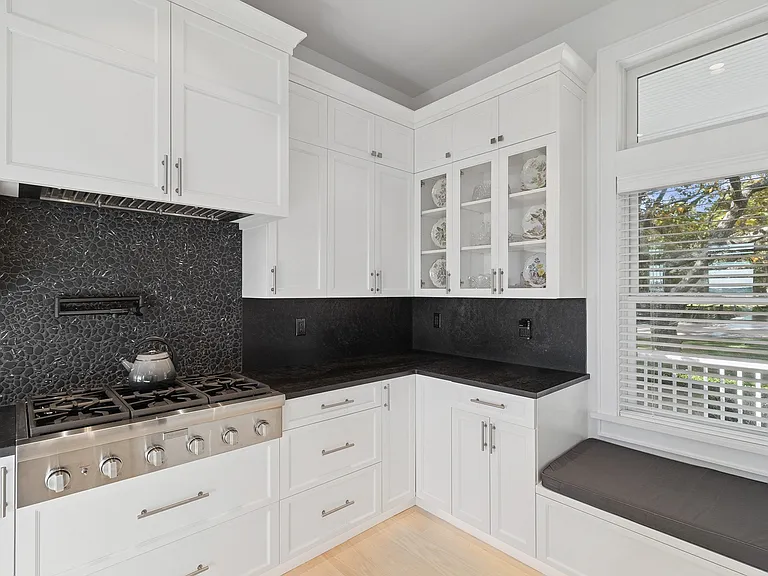 64 Three Mile Harbor Dr — Photo 14