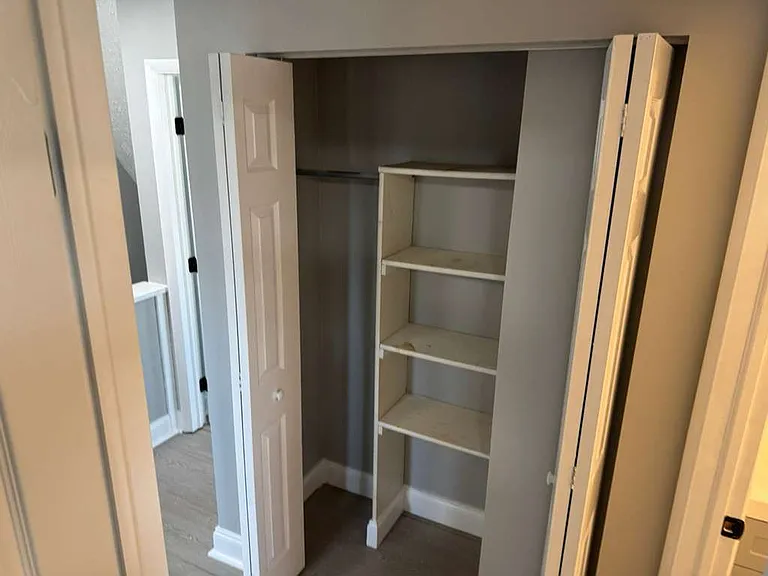 840 Poplar St — Photo 14