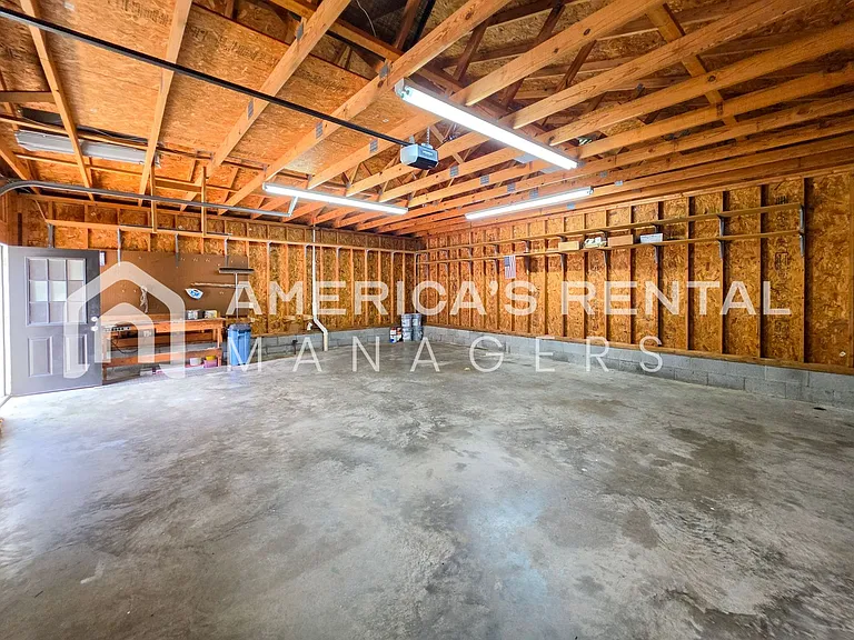 428 15th Ter NW — Photo 57