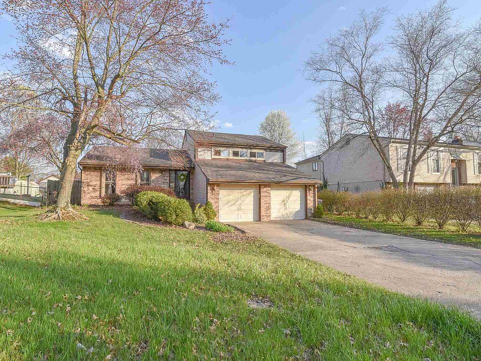 1st image of 1521 Woodside Dr
