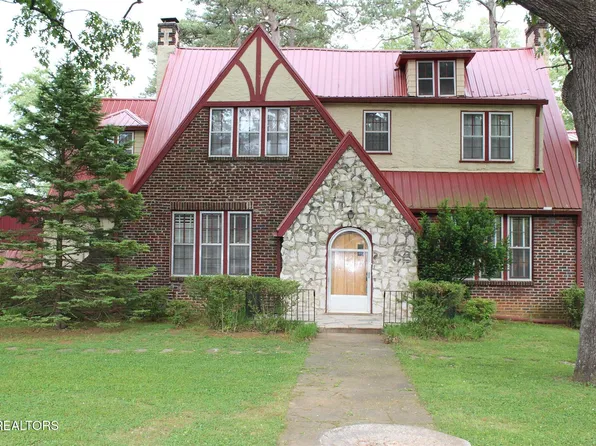 3134 Fountain Park Blvd, Knoxville, TN 37917