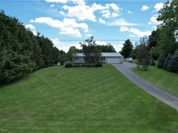 7129 E Pleasant Home Rd, Sterling, OH 44276