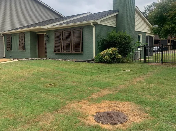 1041 W Harbor Dr, Guntersville, AL 35976