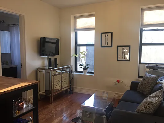 Rented by Geraldine Capasso, LREB | media 18