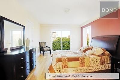 2nd image of 2325 31st Ave #5A