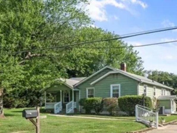 103 Southview Dr
