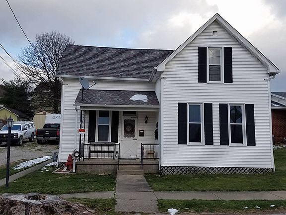 2nd image of 411 N Broadway St