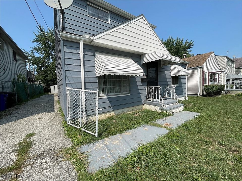 2nd image of 13348 Bennington Ave