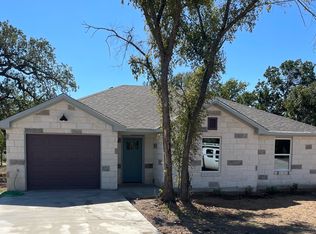 602 W Cedar St, Bertram, TX 78605