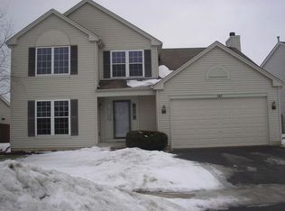 167 S Waterford Dr, Round Lake, IL 60073