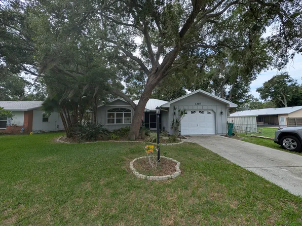 1315 8th St W, Palmetto, FL 34221